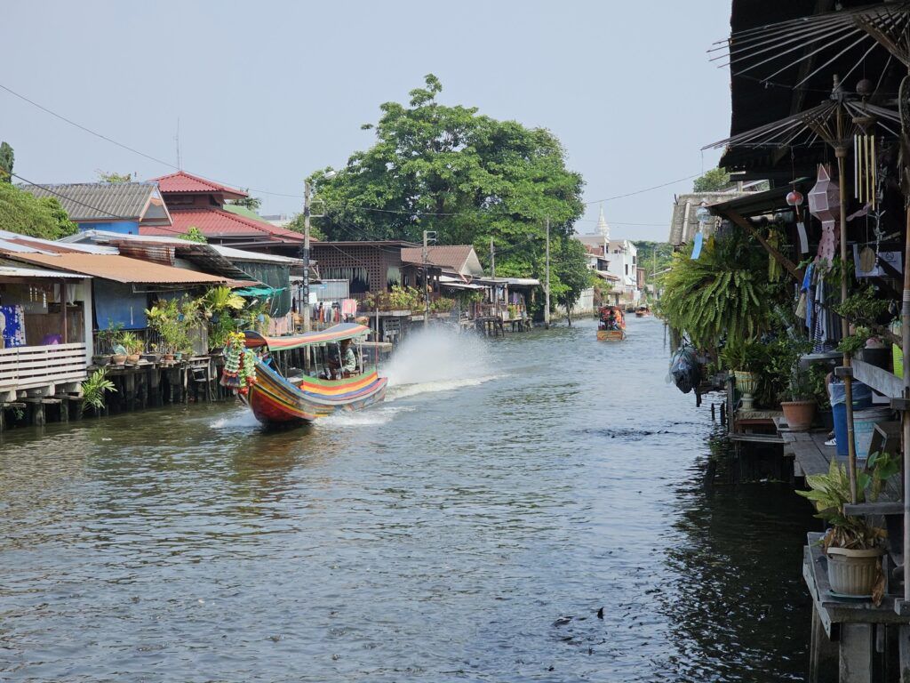 Bangkok kanali prema plutajućoj tržnici