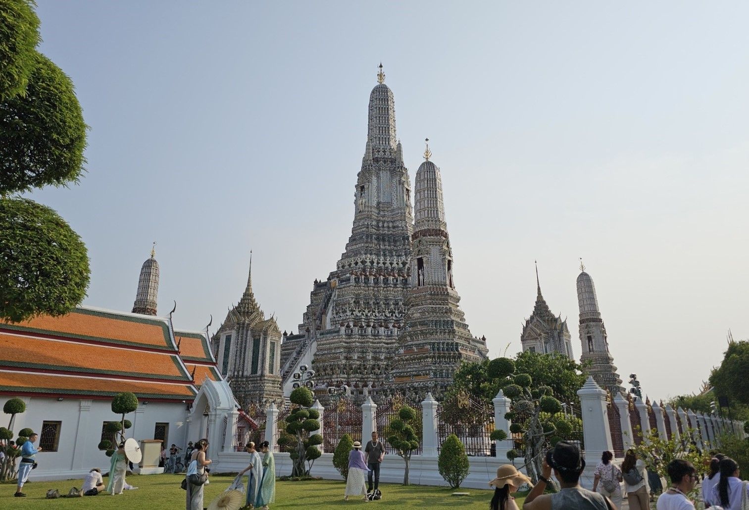 Wat Arun Bangkok crop