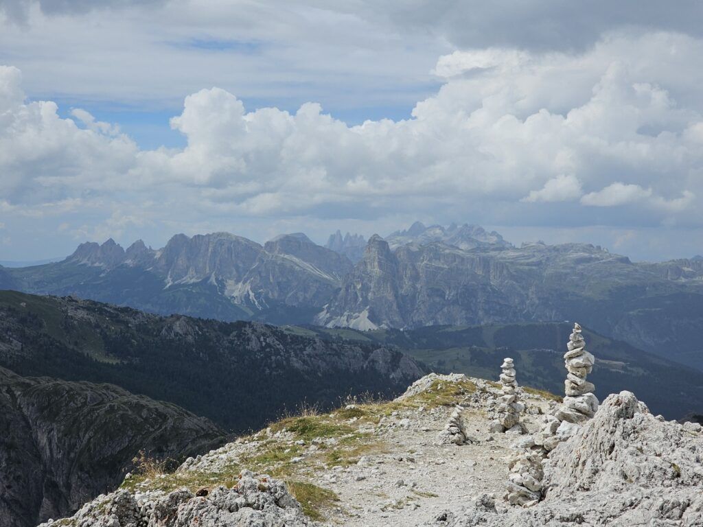 Sass de Stria pogled s vrha 3