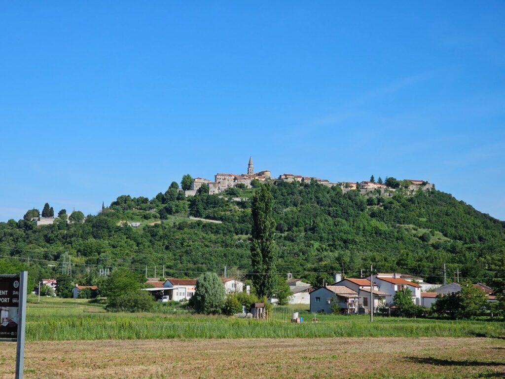 Buzet