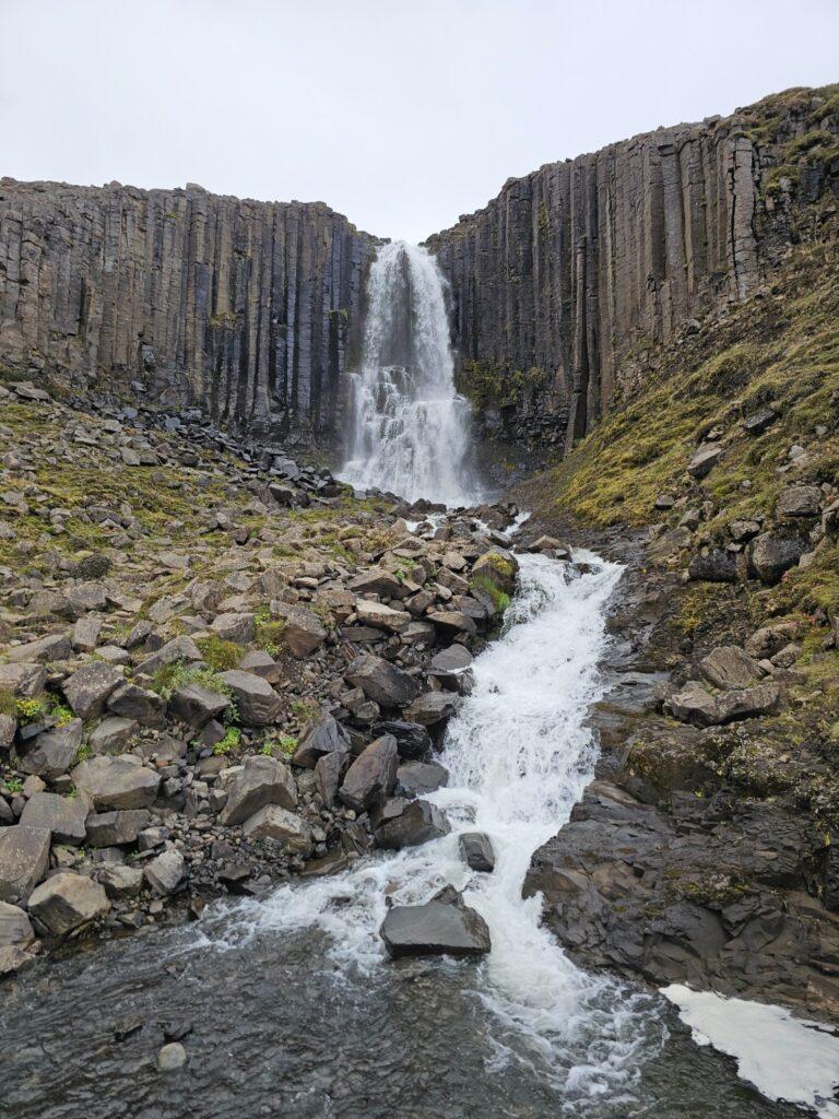 6 Stuðlagil kanjon 1
