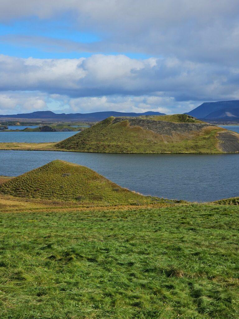 7 Myvatn jezero i pseudokrateri