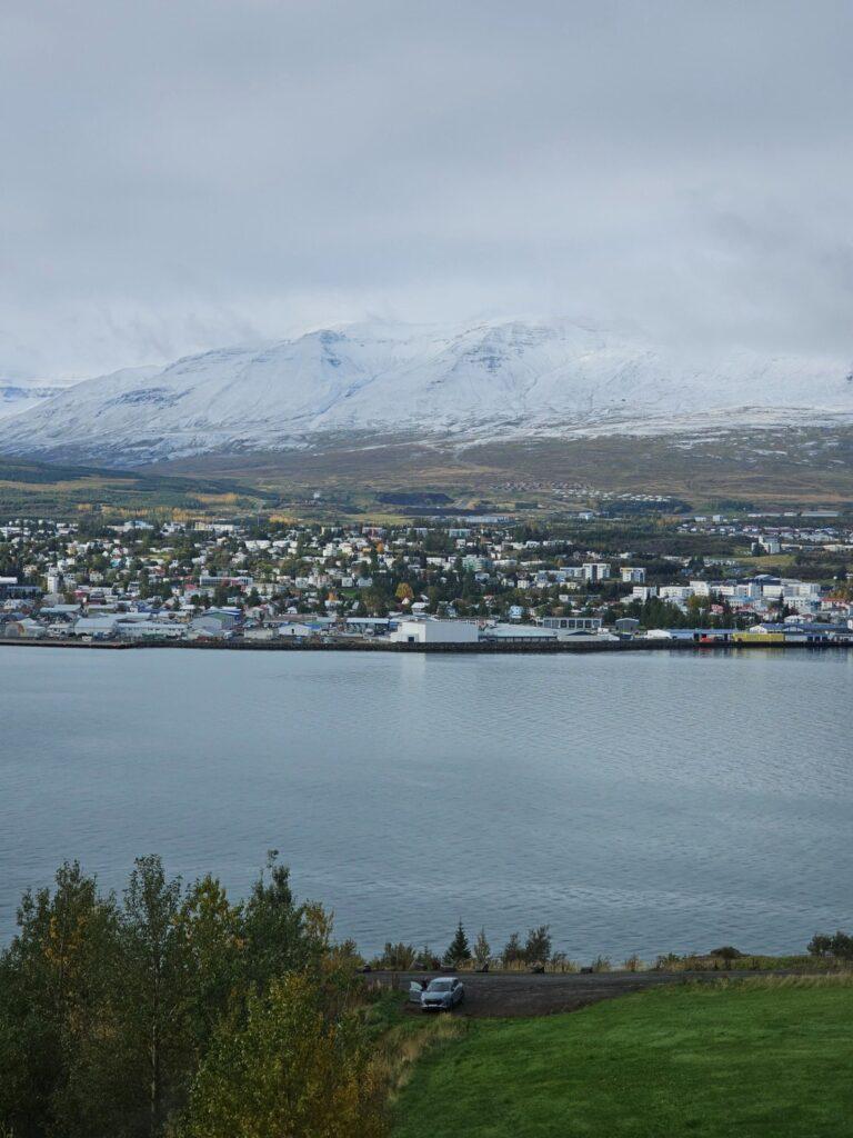 8 Akureyri