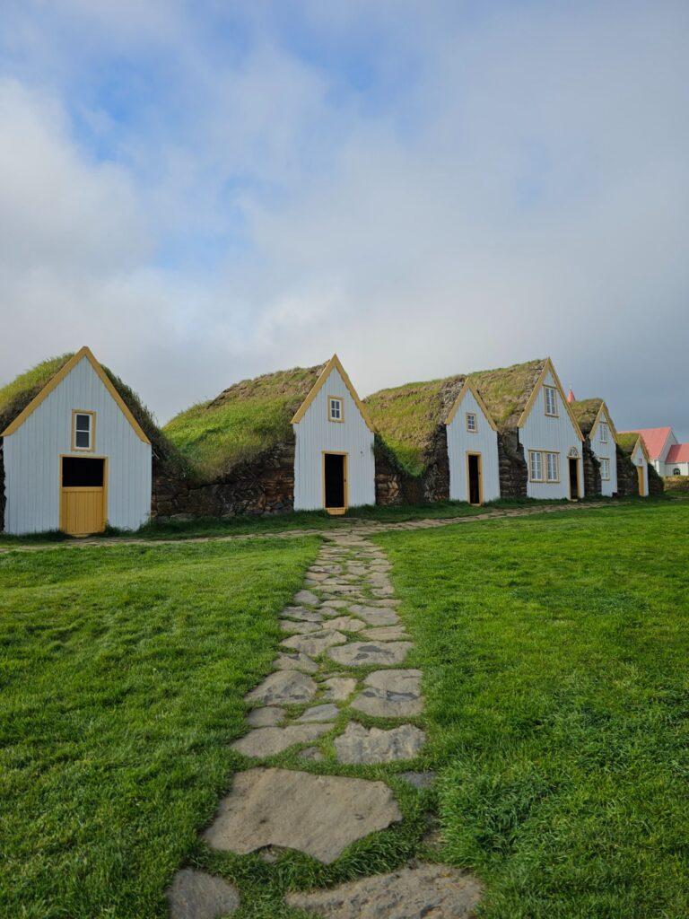 8 Glaumbær Turf Farm