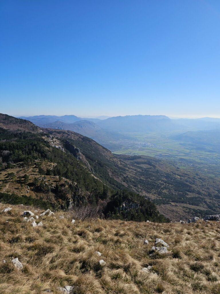 Pogled s vrha Kucelj 3